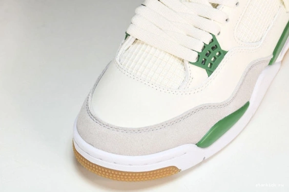   DR5415-103 Green Retro  4 SB Jordan DR5415-103 Pine 0310